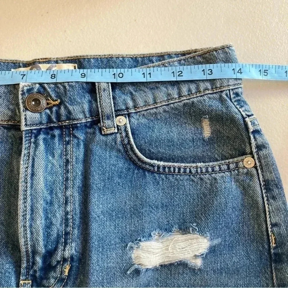 We The Free People Women's Sz 26 Jean Skirt Distressed Frayed - Picture 4 of 9